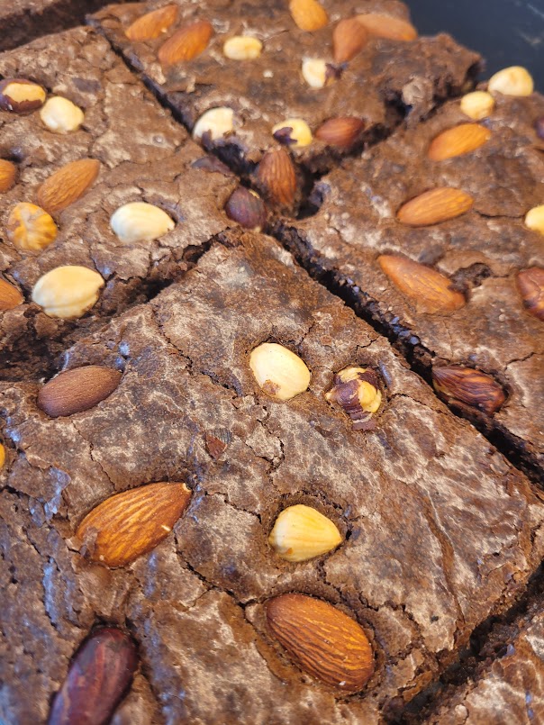 Brownie  chocolat, noisettes, amandes