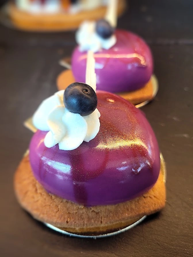 Entremet Cassis Griotte