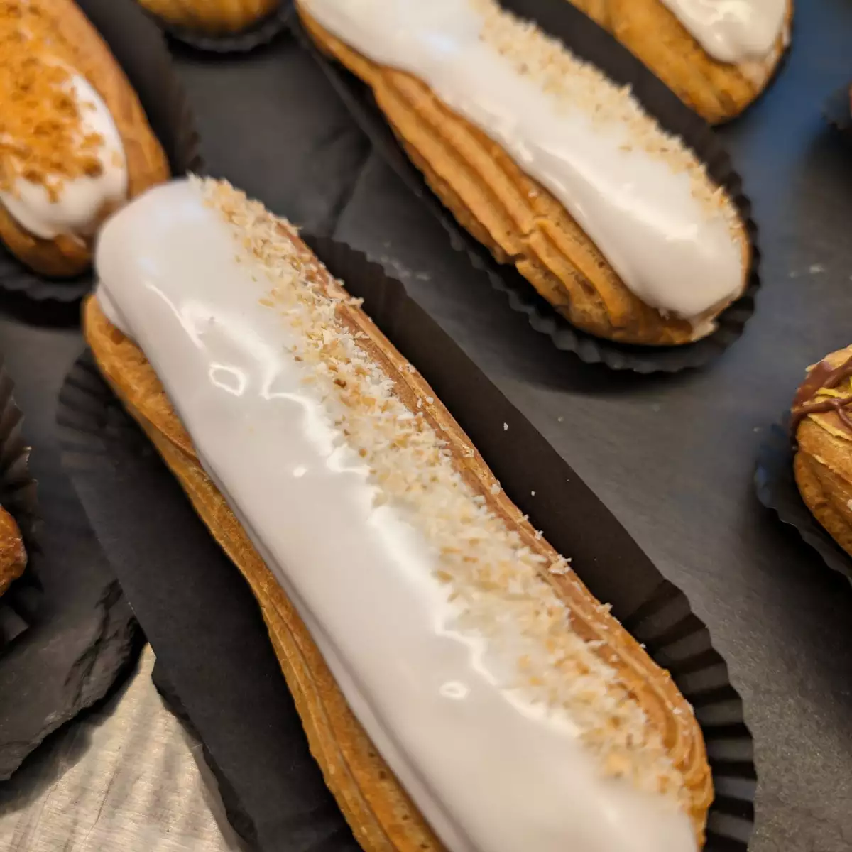 Eclaire Noix De Coco